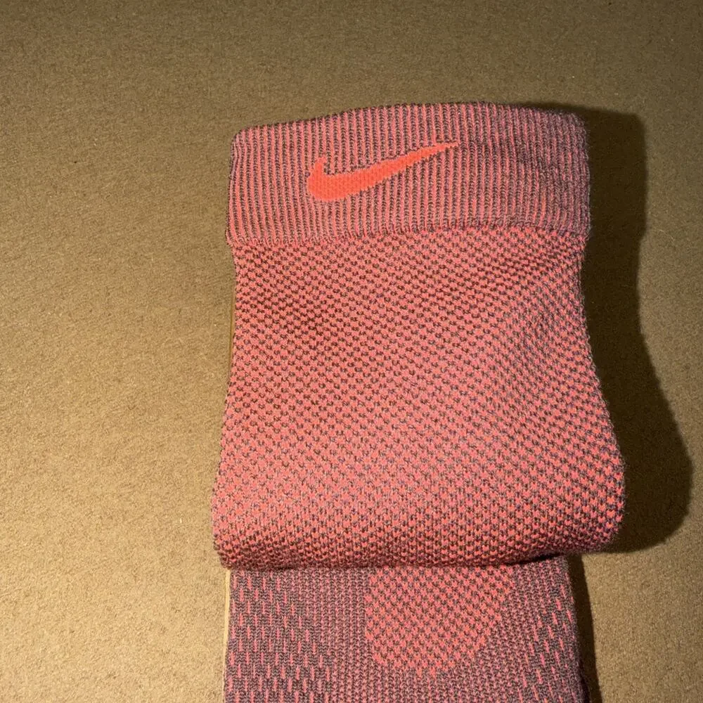 Nike Men’s Large Run Lightweight Running Micro-Crew Socks (1 Pair)
